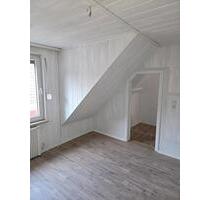 Kleines Haus zu Vermieten - 670,00&nbsp;EUR Kaltmiete, ca.&nbsp; 81,00&nbsp;m&sup2; in Kyritz (PLZ: 16866)