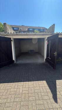 Foto - !!! Garage, KFZ in Oberhausen obere Marktstraße