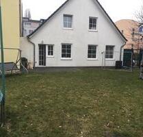 Einfamilienhaus zu vermieten - 1.430,00&nbsp;EUR Kaltmiete, ca.&nbsp; 87,00&nbsp;m&sup2; in Elmshorn (PLZ: 25335)