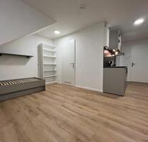 Moderne 1-Zimmer Dachgeschosswohnung - Möbliert - Erstbezug! - Erlangen Am Anger