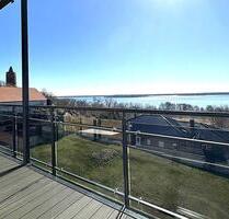 Loft-Charme trifft Moderne direkt am Goitzsche-See: 4 Zimmer, 2 Balkone, Garage & Stellplatz - Muldestausee