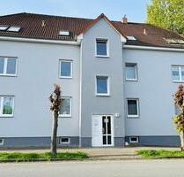 Ruhige 2-Raum-Wohnung in Sandersdorf mit Balkon - Sandersdorf-Brehna