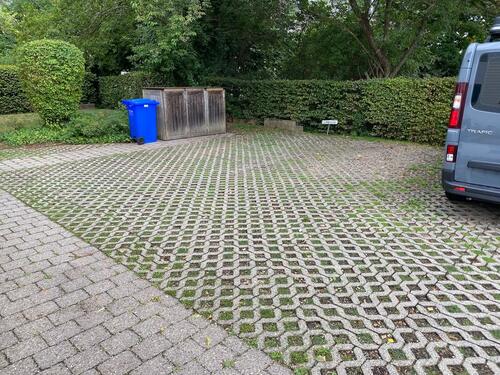 Foto - PKW, Wohnwagen, Wohnmobil-Stellplatz in ruhiger Hoflage, Buchloe