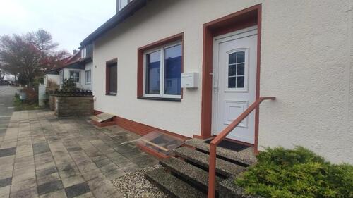 Foto - Zwei-Zimmer Wohnung - 850,00&nbsp;EUR Kaltmiete, ca.&nbsp; 65,00&nbsp;m&sup2;