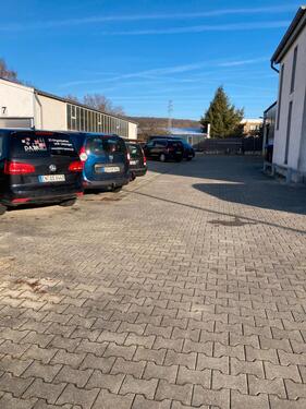 Foto - PKW-Parkplätze in der Nähe der Uni WittenHerdecke