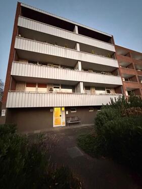 Foto - Helle 3-Zimmer-Wohnung mit Balkon in Delmenhorst-Cramer Straße