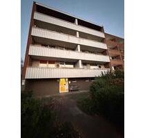 Helle 3-Zimmer-Wohnung mit Balkon in Delmenhorst-Cramer Straße Helle 3-Zimmer-Wohnung mit Balkon in Delmenhorst-Cramer Straße