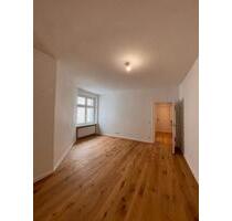 Stilvolles Singleapartment mit begehbarem Kleiderschrank und cleverem Grundriss - Berlin Mitte