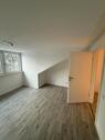 Foto - 3 Zimmer DG-Wohnung - 1.300,00&nbsp;EUR Kaltmiete, ca.&nbsp; 67,00&nbsp;m&sup2;