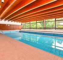 2 ZKB Erdgeschoss Wohnung SchwimmbadSauna - Bremen Burglesum