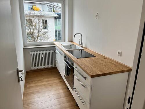 Foto - Schöner heller (Praxis-) Raum zur Zwischenmiete