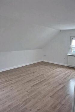 Foto - 3 Zimmer Dachgeschoßwohnung zur Miete in Vordorf