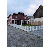 Haus zu Vermieten - 1.800,00&nbsp;EUR Kaltmiete, ca.&nbsp; 230,00&nbsp;m&sup2; in Osterhofen (PLZ: 94486)