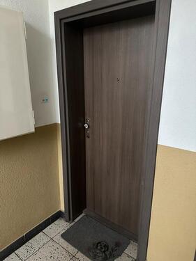 Foto - Attraktive 2,5 Zimmerwohnung 1.OG in zentraler Lage provisonsfrei