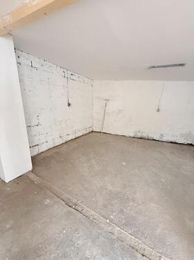 Foto - Lagerhallen in Bochum Riemke zu vermieten - ab sofort