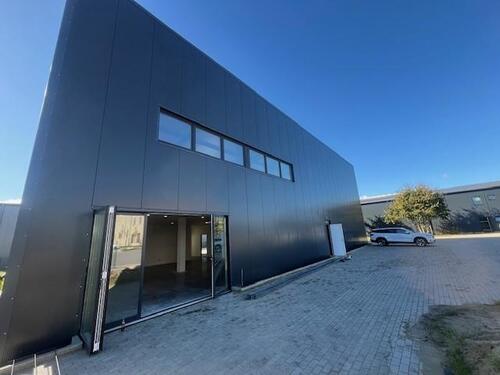 Foto - vielseitig nutzbares Gewerbeobjekt (konzepiertes Autohaus)