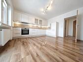 Foto - Hochwertige renovierte 3,5 Zimmer Wohnung