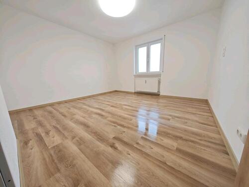 Foto - 3.5 Zimmer Etagenwohnung zur Miete in Sinzing