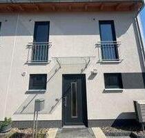 Doppelhaushälfte zur Miete - 1.840,00&nbsp;EUR Kaltmiete, ca.&nbsp; 134,00&nbsp;m&sup2; in Magdeburg (PLZ: 39124) Neue Neustadt