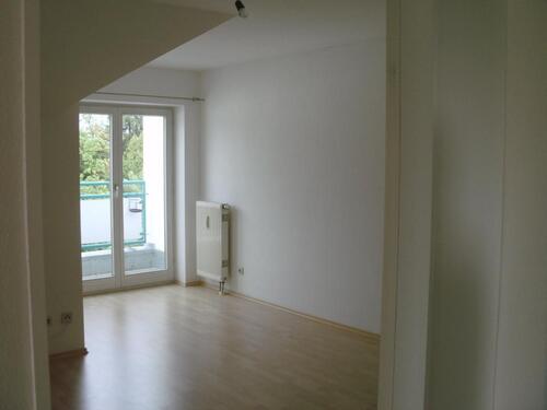 Foto - Helle 2 Zimmer DG Wohnung Nähe KH Altötting