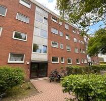 2,5 Zimmer-Wohnung mit Tageslichtbad und Wanne im Hochparterre - Lübeck Sankt Lorenz Nord