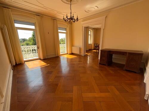 Foto - Etagenwohnung zur Miete in Neustadt an der Weinstraße