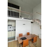 Dachgeschoss-Wohnung|Galerie|Balkon|EBK|M-Westen|Möbliert - München Allach-Untermenzing