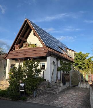 Foto - Individuelles Familienhaus m. Garten und PV Anlage PROVISIONSFREI