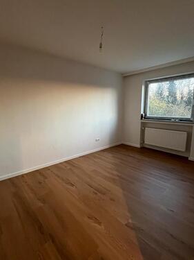 Foto - Erstbezug nach Renovierung (!) 2 Zimmer Whg zu vermieten