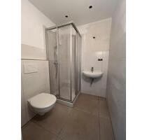 Kernsanierte (!) 2-Zimmer-Singlewohnung zu vermieten - Garbsen