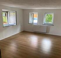 3 Zimmer Wohnung mit Einbauküche - Oedheim