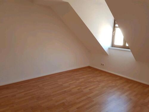 Foto - 3 Zimmer Dachgeschosswohnung in Giebiechenstein