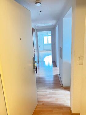 Foto - 2.5 Zimmer Dachgeschoßwohnung zur Miete in Neu-Ulm