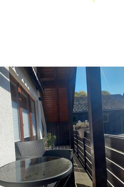 Foto - 2,5-Zimmer-Dachgeschosswohnung mit Kamin & Sonnenbalkon