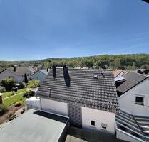 Ruhige 2,5 Zimmer mit Loggia und Fernblick - Contwig