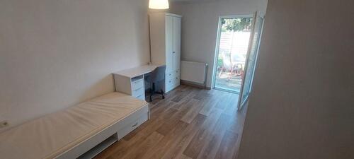 Foto - In Rudow-WG Zimmer mit Garten im Bungalowhaus, 4er-WG ab 01.11.25