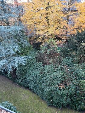 Foto - 198 qm 6.5 Raum mit Garten und Schwimmbad und Saunaraum