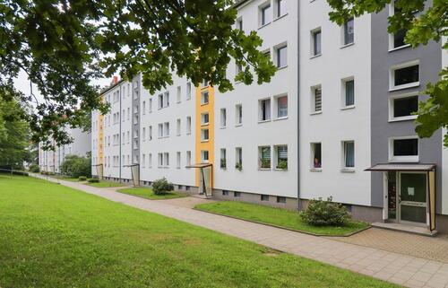 Foto - Der Lenz lässt grüßen... Schicke 2-Zimmer-Wohnung mit Balkon