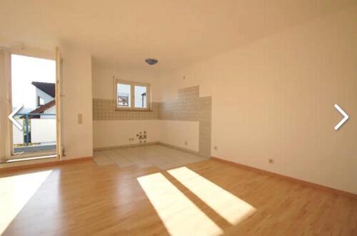 Foto - Dachgeschoßwohnung in Großbettlingen zum Kaufen