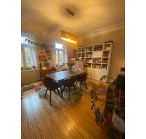 Helle und großzügige 4-Zimmer-Wohnung - Hamburg Wandsbek