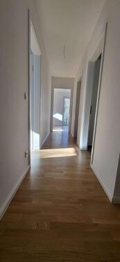 Foto - Sehr schöne 2-Zimmerwohnung im 1. OG mit Balkon!