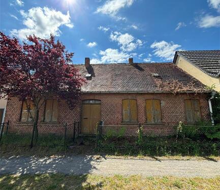 Foto - Massives Backsteinhaus 