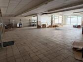 Foto - Große Lagerhalle zu vermieten - 4,00&nbsp;EUR Kaltmiete, ca.&nbsp; 800,00&nbsp;m&sup2;