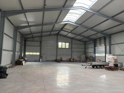 Foto - Lagerhalle in TOP Lage zu vermieten