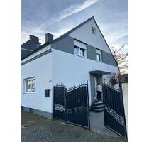 Reiheneckhaus - 299.000,00&nbsp;EUR Kaufpreis, ca.&nbsp; 80,00&nbsp;m&sup2; in Oberhausen (PLZ: 46145) Alsfeld