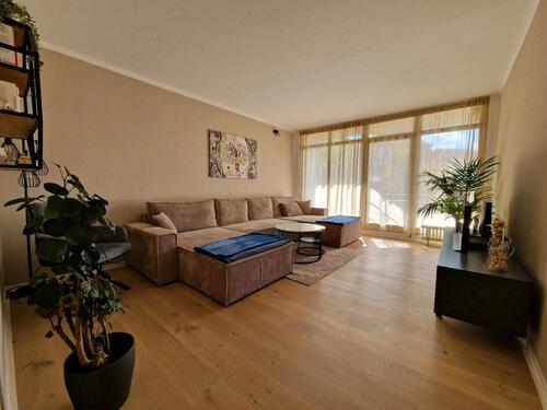 Foto - Moderne, lichtdurchflutete 2,5-Zimmer-Wohnung in TOP-Lage