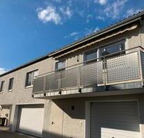 Freistehende 5-Zimmer Wohnung 95qm in Straubing-Ittling