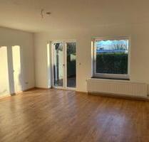 3-Zimmer-Wohnung mit Einbauküche & Terrasse in gepflegter Anlage - Stolzenau