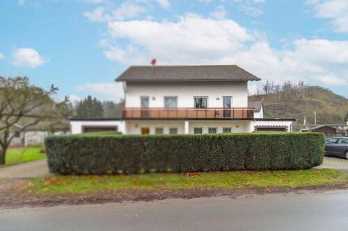 Foto - Gemütliche 4-Zimmer Doppelhaushälfte mit Garage