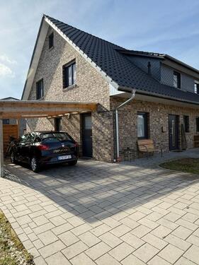 Foto - Doppelhaushälfte zu vermieten - 1.430,00&nbsp;EUR Kaltmiete, ca.&nbsp; 131,00&nbsp;m&sup2;